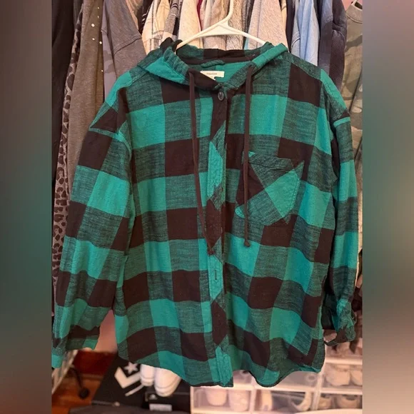 Maurices Green & Black Plaid Hoodie - Picture 1 of 3